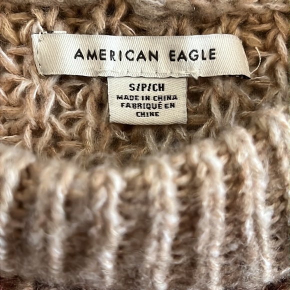 Women’s American Eagle Knitted Striped Oversized Sweater - Picture 5 of 8